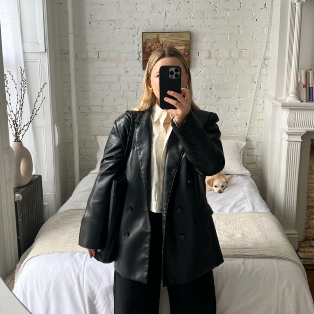 Zara Black Faux Leather Blazer - Picture 3 of 7